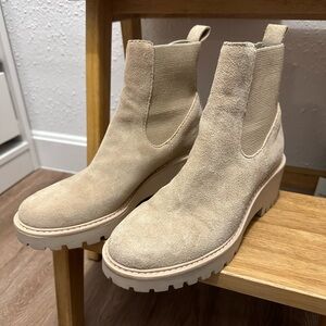 Dolce vita beige boots size 6.5 worn once vguc